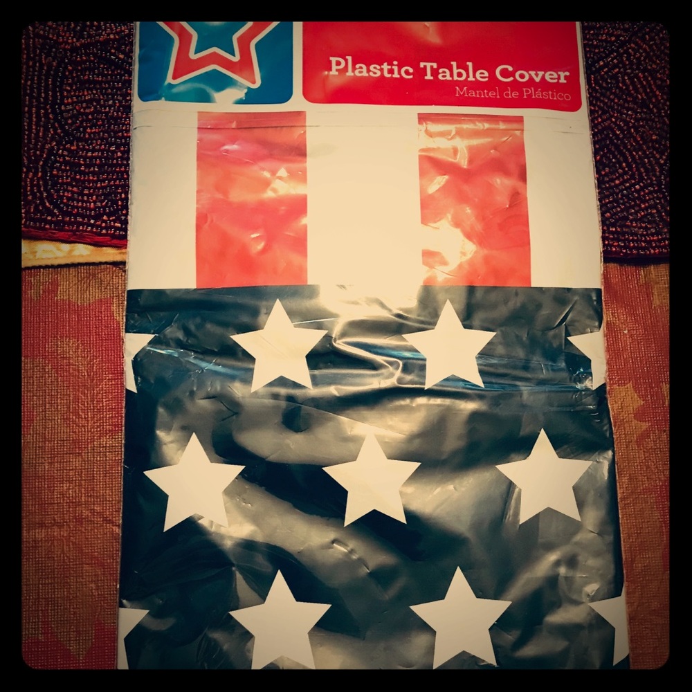 Plastic Patriotic Table Cover